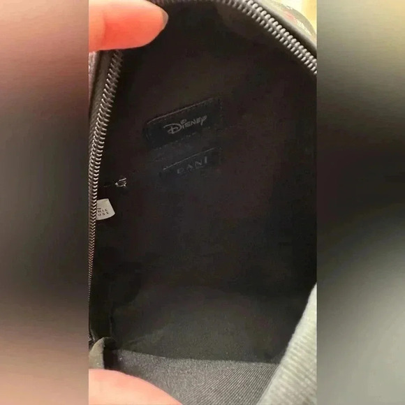 NWT Dani - Danielle Nicole x Disney Black Minnie Mouse Mini Backpack,Polka Dot - Picture 4 of 9